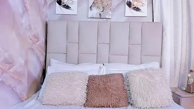 Jaslyn  Smith online show from 02-25-26, 05:02