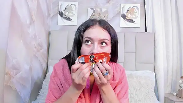 Jaslyn  Smith online show from 02-20-26, 05:04