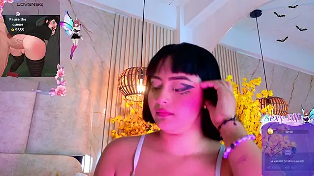 Snapshot of KimVelezz chatting on 07-27-26, 02:40 KimVelezz online show from 07-27-26, 02:40
