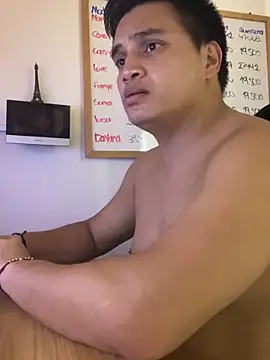 Snapshot of ahntony__69 chatting on 04-28-26, 06:29 ahntony 69 online show from 04-28-26, 06:29