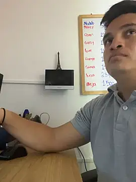 ahntony  69 online show from 04-05-26, 10:05