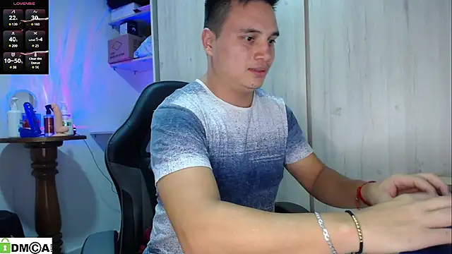 Snapshot of ahntony__69 chatting on 06-01-26, 01:06 ahntony 69 online show from 06-01-26, 01:06