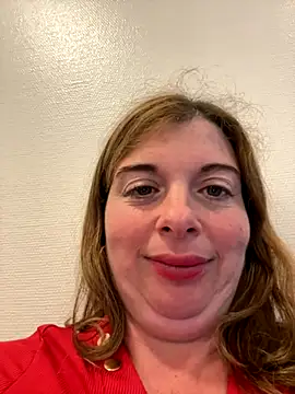 Snapshot of Lombada chatting on 09-26-25, 08:32 Lombada online show from 09-26-25, 08:32