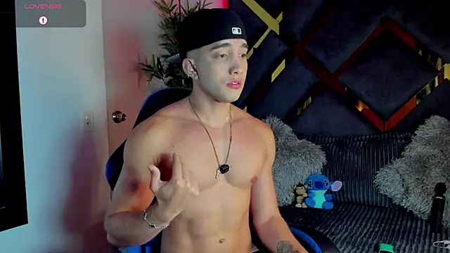 jeicob stone online show from 06-26-26, 04:40