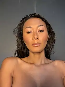 thai-dreamgirl online show from 10-14-25, 11:04