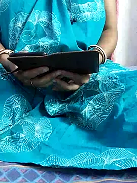 miss-Riy online show from 05-13-26, 05:20
