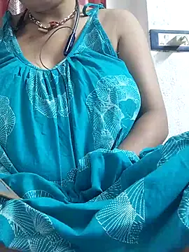 miss-Riy online show from 05-08-26, 05:17
