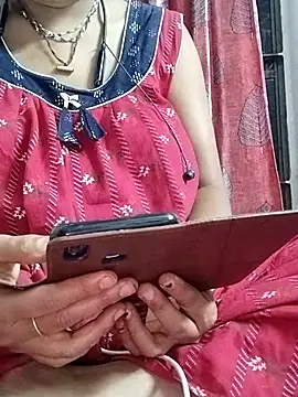 miss-Riy online show from 04-25-26, 04:37