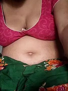 Snapshot of miss-Riy chatting on 02-12-25, 08:16 miss-Riy online show from 02-12-25, 08:16