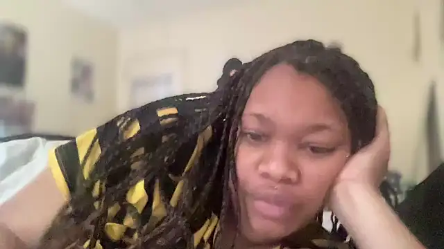 babysainty22 online show from 03-25-26, 11:09