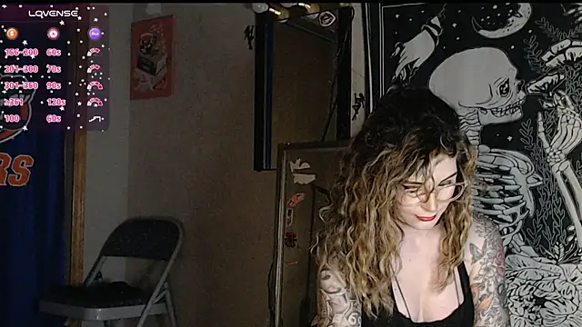 meganluv69 online show from 03-13-25, 09:21