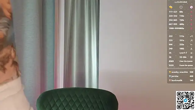 Snapshot of PeaceAtherton chatting on 02-07-25, 02:15 PeaceAtherton online show from 02-07-25, 02:15