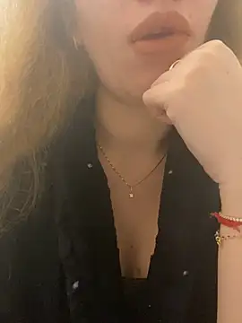 EvaRush online show from 12-07-24, 10:34