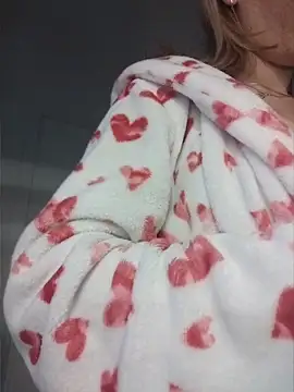 EvaRush online show from 03-31-26, 04:14