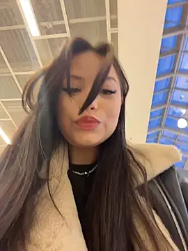 Chloe  Moon online show from 10-26-25, 02:17