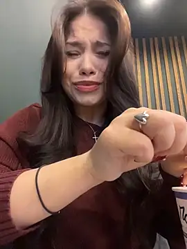 Chloe  Moon online show from 12-19-25, 02:08