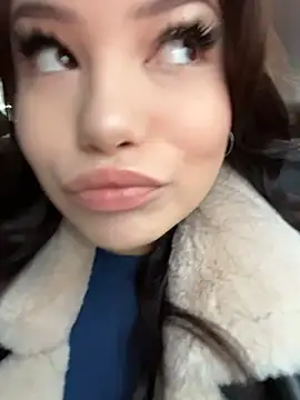 Chloe  Moon online show from 12-03-25, 12:15