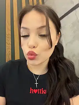 Chloe  Moon online show from 10-27-25, 01:34