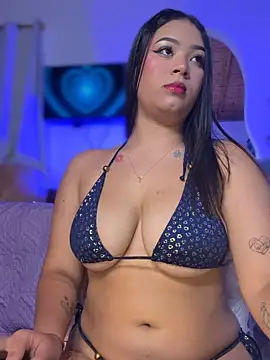 Snapshot of LunaRose5 chatting on 05-31-26, 03:01 LunaRose5 online show from 05-31-26, 03:01