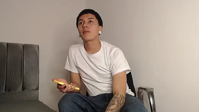 alex-lover online show from 09-29-25, 01:01