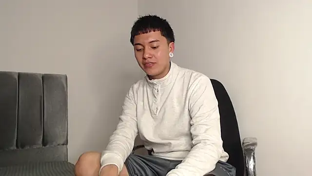 alex-lover online show from 10-16-25, 01:47