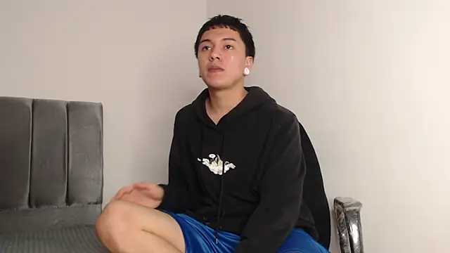 alex-lover online show from 10-01-25, 01:22