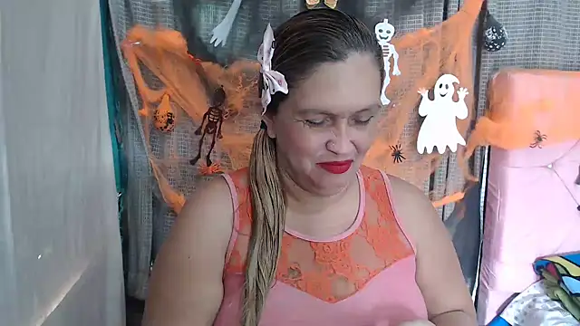 mom son dirty online show from 10-30-25, 02:14