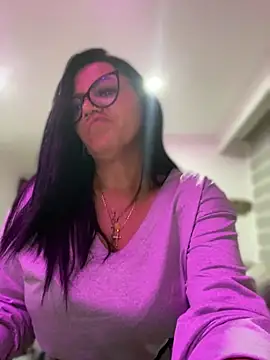 Snapshot of Milff_parkerrr chatting on 09-16-25, 11:28 Milff parkerrr online show from 09-16-25, 11:28