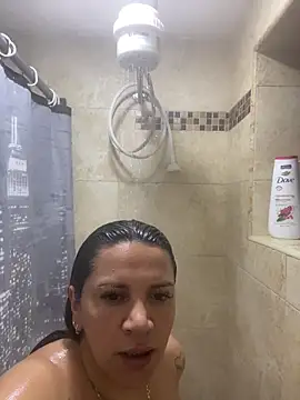 Milff parkerrr online show from 01-13-26, 12:04