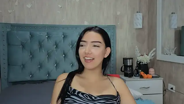 Marcelaa fox online show from 03-18-26, 07:48