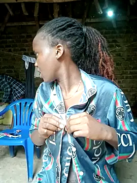 Black juicy24 online show from 11-30-25, 04:35