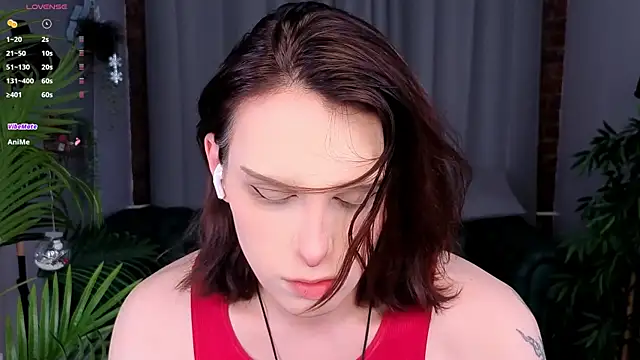  yourFoxy  online show from 12-27-24, 02:43