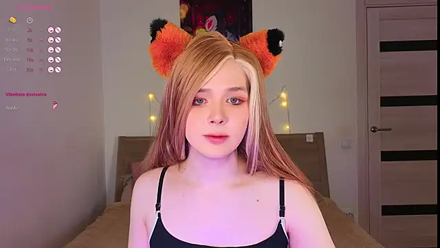 Snapshot of _yourFoxy_ chatting on 02-06-26, 03:52 yourFoxy online show from 02-06-26, 03:52