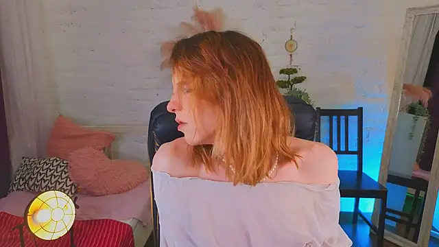  yourFoxy  online show from 07-01-26, 05:52