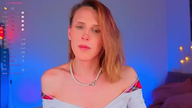  yourFoxy  online show from 04-28-26, 08:35