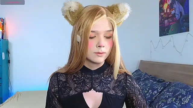  yourFoxy  online show from 09-19-25, 01:04