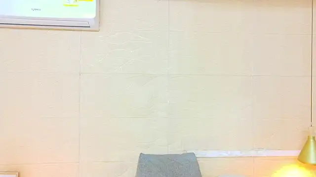 Chocolatte bar online show from 11-10-25, 01:38