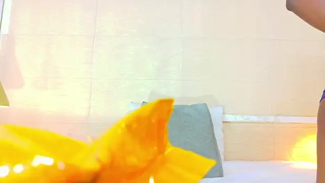 Chocolatte bar online show from 01-14-26, 02:09