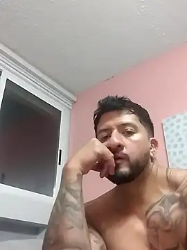 Snapshot of Drake_Smith1 chatting on 01-13-26, 03:43 Drake Smith1 online show from 01-13-26, 03:43