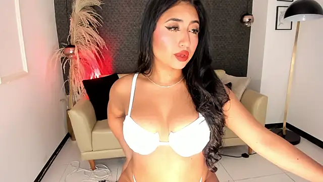 Hanna fost online show from 04-13-26, 05:44