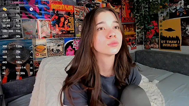 Snapshot of Butterflys1268 chatting on 02-21-25, 10:04 Butterflys1268 online show from 02-21-25, 10:04