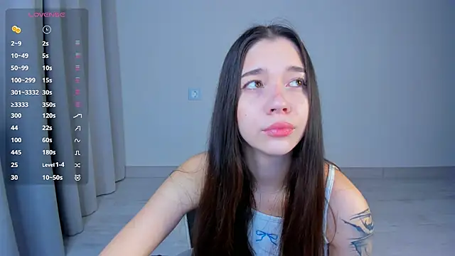 Snapshot of Butterflys1268 chatting on 11-26-25, 08:25 Butterflys1268 online show from 11-26-25, 08:25