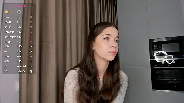 Snapshot of Butterflys1268 chatting on 10-31-25, 02:13 Butterflys1268 online show from 10-31-25, 02:13