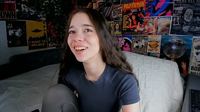 Snapshot of Butterflys1268 chatting on 03-14-25, 08:06 Butterflys1268 online show from 03-14-25, 08:06