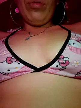 Snapshot of Sweel_Leyva18 chatting on 03-14-25, 04:32 Sweel Leyva18 online show from 03-14-25, 04:32