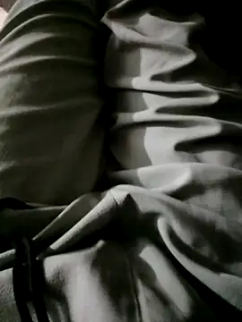 Snapshot of Sid4Sex chatting on 09-14-25, 06:08 Sid4Sex online show from 09-14-25, 06:08