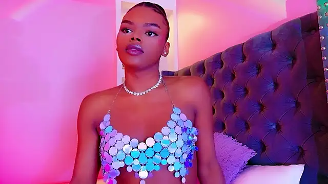 CamiEstrada online show from 02-11-26, 07:03