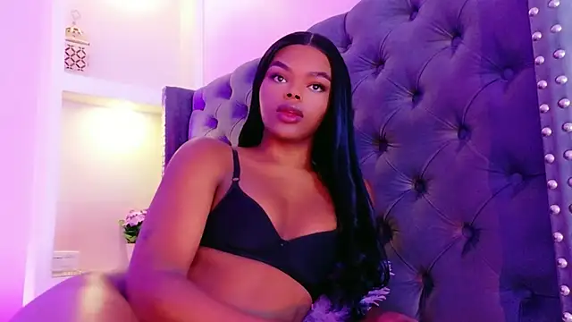 CamiEstrada online show from 02-10-26, 07:07