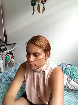 Scarlett-Leh online show from 12-14-25, 07:52