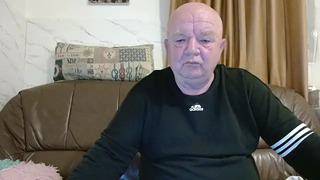 fullballs6 online show from 03-18-26, 02:48